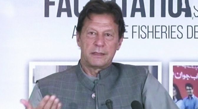 وزیرا عظم عمران خان کا زرعی شعبہ کی سربراہی خود کرنے کا فیصلہ
