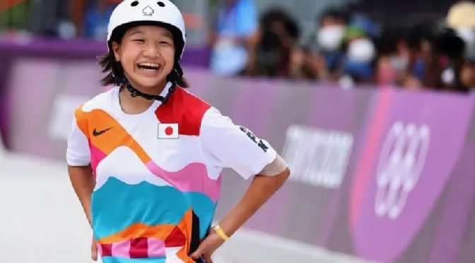 ٹوکیو اولمپکس : 13 سالہ جاپانی بچی کا سکینٹ بورڈنگ میں گولڈ میڈل