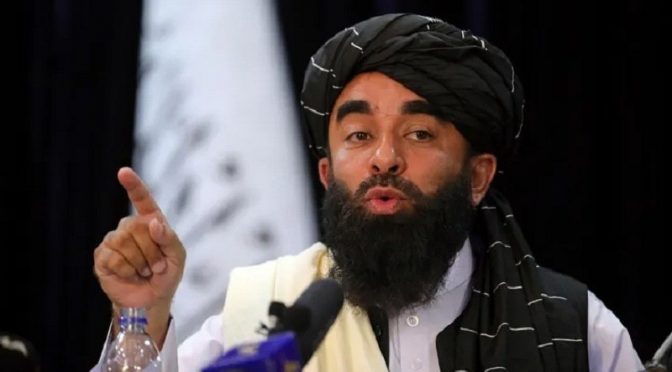 ٹی ٹی پی کو طالبان سربراہ کی بات ماننا پڑے گی : ذبیح اللہ مجاہد کا دوٹوک پیغام