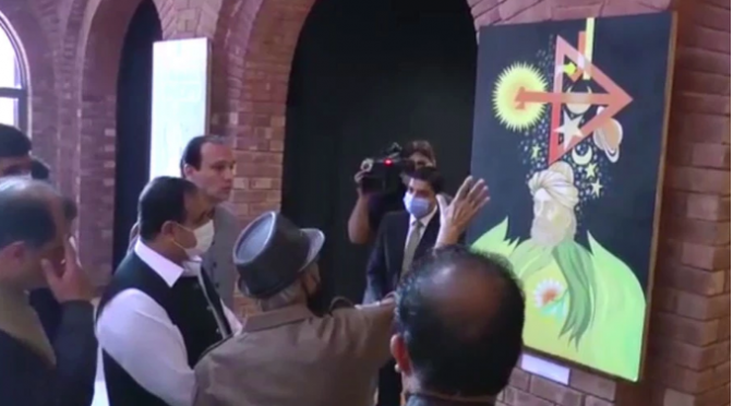 وزیراعلی پنجاب نے پنجاب انسٹی ٹیوٹ آف لینگویچ، آرٹس اینڈ کلچر میں کیلی گرافی نمائش کا افتتاح کر دیا