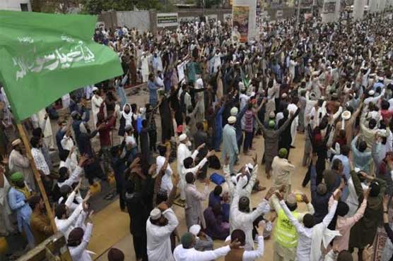 تحریک لبیک پاکستان کیساتھ کالعدم کے لفظ کو ہٹانے کی ابتدائی سمری منظور