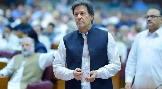 وزیراعظم عمران خان کرپٹ افراد کو پارلیمنٹ آنے سے کیسے روکیں گے۔رپورٹ: ستار خان