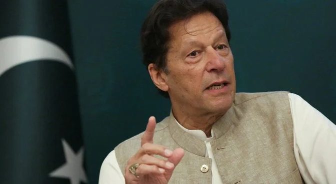 “تمھاری بھول ہے کہ تم عمران خان کو جھکالو گے” :وزیر اعظم عمران خان