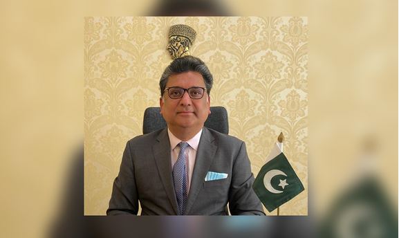 کینیڈا میں پاکستان کے نئے سفیر ظہیر اسلم جنجوعہ نے ذمہ داریاں سنبھال لیں