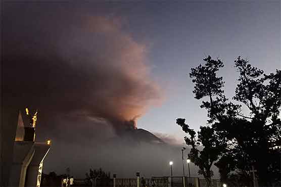 فلپائن میں ماؤنٹ بلوسان آتش فشاں کے تیسری بارپھٹنے کا خطرہ