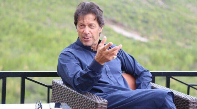 عمران خان اسلام آباد واپس پہنچ گئے،پی ٹی آئی کور کمیٹی کا اجلاس طلب