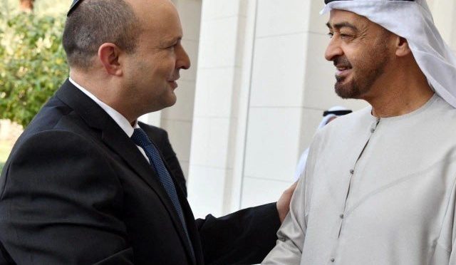 اسرائیلی وزیراعظم ہنگامی دورے پرمتحدہ عرب امارات پہنچ گئے