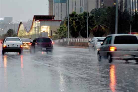 اسلام آباد سمیت ملک کے بیشتر علاقوں میں بارش، جل تھل ایک، موسم خوشگوار