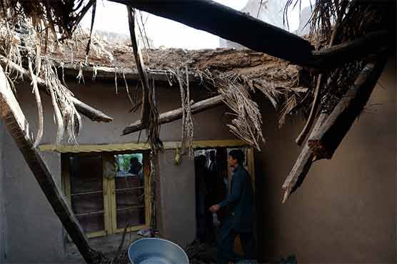 کوئٹہ: طوفانی بارشیں، چھتیں، دیواریں گرنے سے 7 افراد جاں بحق، نشیبی علاقے زیر آب