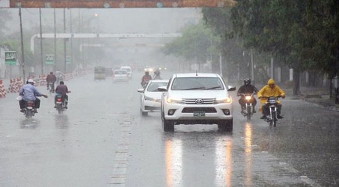کراچی: سب سے زیادہ بارش گلشن حدید میں 102 ملی میٹر ریکارڈ