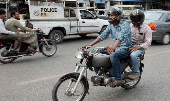 کراچی سمیت سندھ بھر میں ڈبل سواری پر پابندی عائد