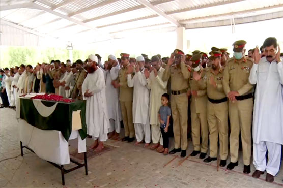 ہیلی کاپٹر حادثے میں شہید 3 فوجی افسران کی نماز جنازہ ادا