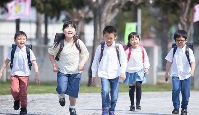 جاپان میں 4 سال تک کے بچوں کیلئے ملازمت کی پیشکش