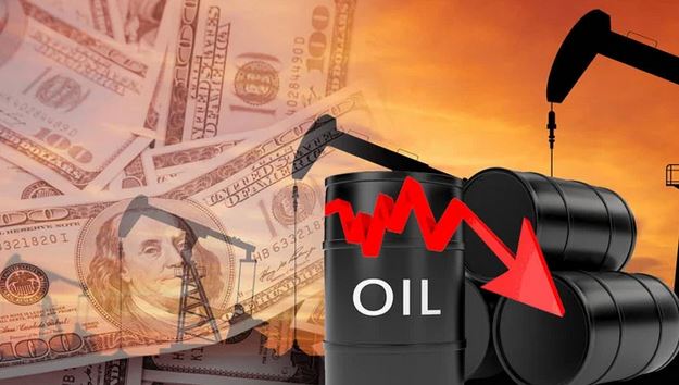 عالمی منڈی میں خام تیل کی قیمتوں میں 4 ڈالر سے زائد کی کمی