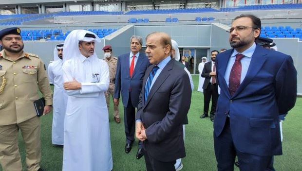 وزیراعظم کا قطر میں فیفا ورلڈکپ اسٹیڈیم کا دورہ