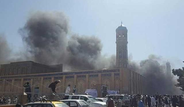 افغانستان کی مسجد میں دھماکا، طالبان کے حامی اسکالر سمیت 15 نمازی شہید