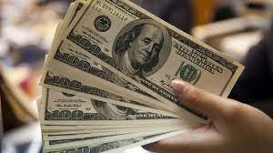 امریکی ڈالر کی قیمت کو بریک لگ گئی، پاکستانی روپے کی قدر میں بڑا اضافہ
