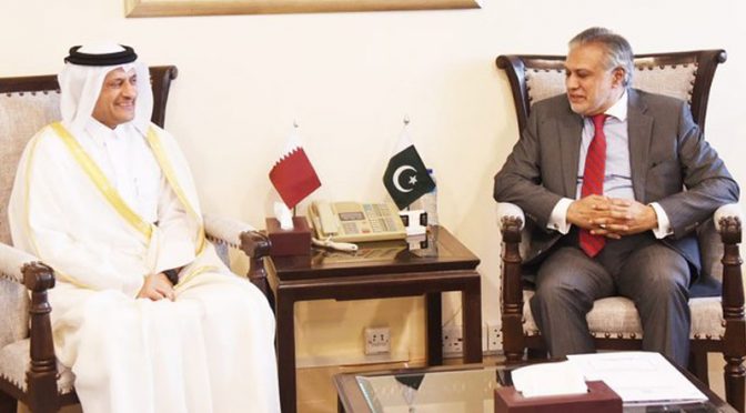 وزیرِ خزانہ اسحاق ڈار کی قطر کے سفیر سے ملاقات