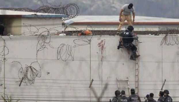ایکواڈور: جیل میں قیدیوں کے درمیان جھڑپوں میں 15 قیدی ہلاک