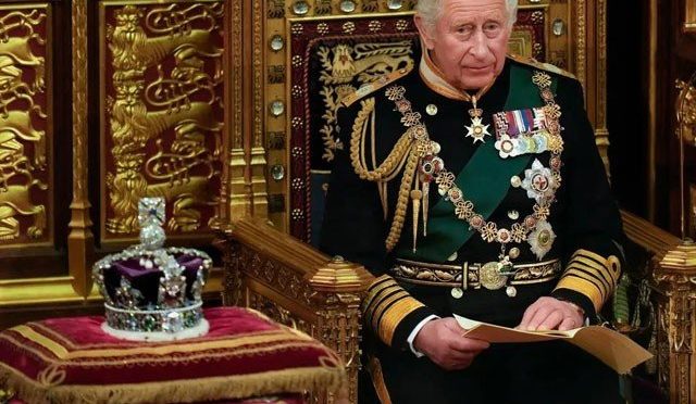 برطانیہ کے شاہ چارلس کی تاج پوشی آئندہ برس مئی میں ہوگی