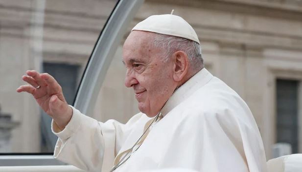 پوپ فرانسس نے یوکرین تنازع کے حل کیلئے ثالثی کی پیشکش کردی