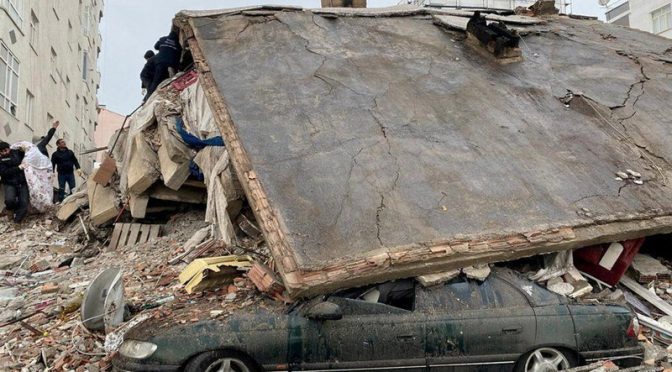 ترکیہ شام ہولناک زلزلہ: اموات 10 ہزار سے بڑھنے کا خدشہ