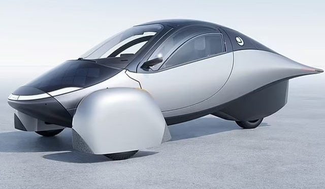 شمسی توانائی سے چلنے والی گاڑی متعارف کروانے کا اعلان