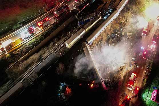 یونان : دو ٹرینوں میں خوفناک تصادم، کم از کم 26 افراد ہلاک، درجنوں زخمی