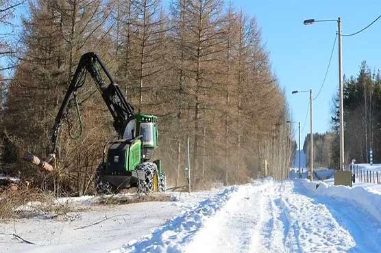 فن لینڈ نے روس کی سرحد پر باڑ کی تعمیر شروع کر دی