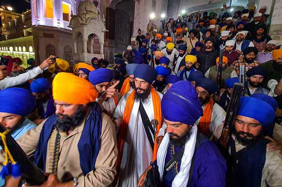 بھارت میں انتہائی مطلوب سکھ رہنما نے نامعلوم مقام سے ویڈیو پیغام جاری کردیا