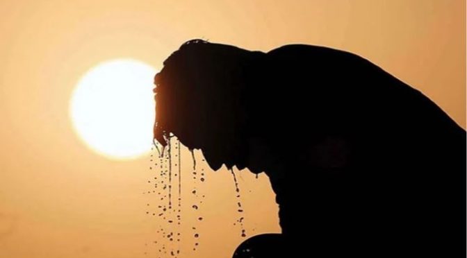 کراچی میں آج رواں سال کا گرم ترین دن رہا