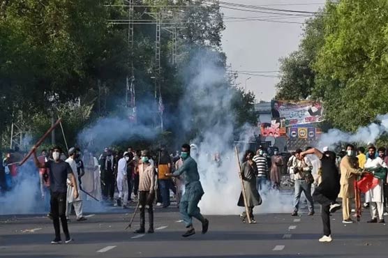 لاہور ہنگامہ آرائی: عمران خان سمیت پی ٹی آئی کے متعدد رہنماؤں کیخلاف مقدمات درج