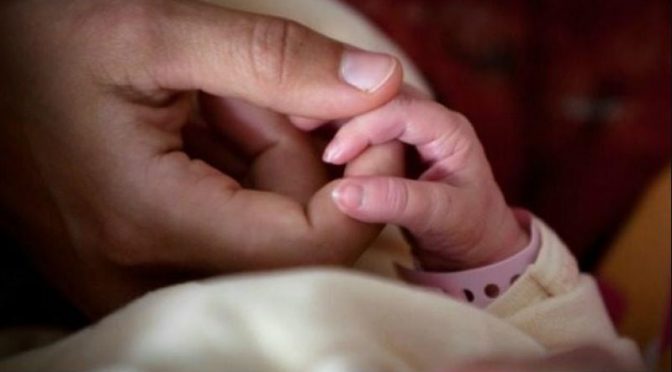 بھارت: طوفان کے دوران پیدا ہونے والی بچی کا نام ‘بپر جوائے’ رکھ دیا گیا