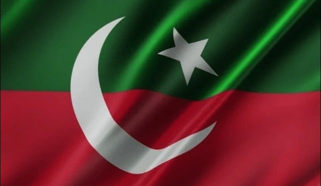 تحریک انصاف کا عمران خان اور اہلیہ کی سزا کیخلاف فوری اپیل دائر کرنے کا اعلان