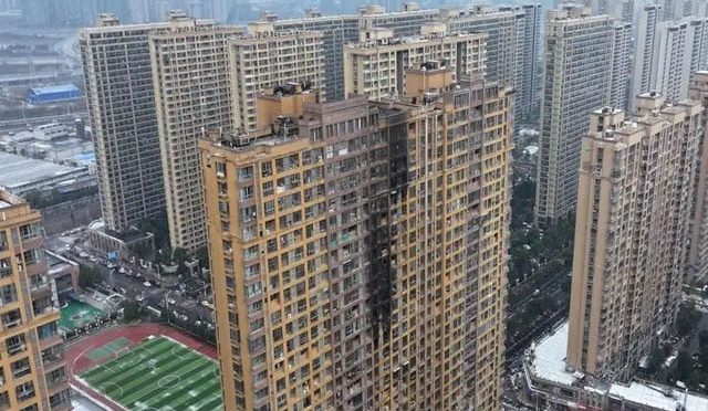 چین کی رہائشی عمارت میں آتشزدگی، 15 افراد ہلاک