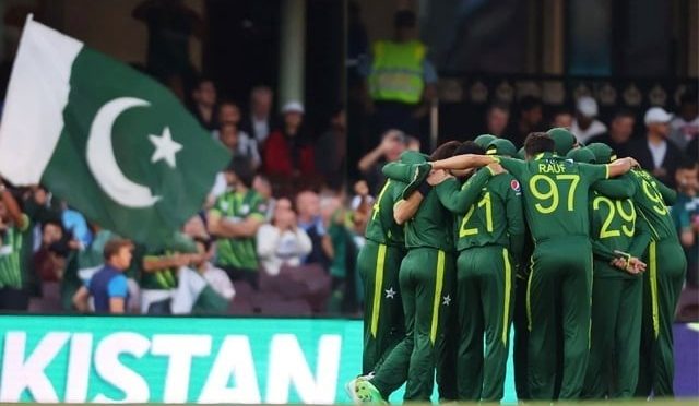14 برس میں پاکستانی ٹیم نے 10 ٹی20 کوچز تبدیل کر ڈالے