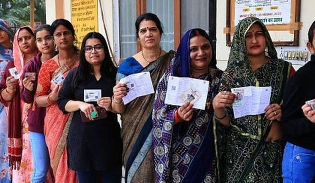 بھارت میں عام انتخابات کے پہلے مرحلے کا آغاز،21 ریاستوں میں ووٹنگ