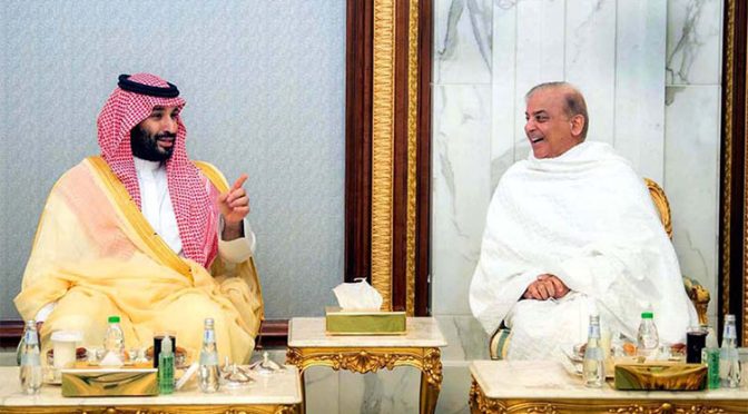 وزیراعظم شہباز شریف کی سعودی ولی عہد  محمد بن سلیمان سے ملاقات ،دو طرفہ امور پر تبادلہ خیال