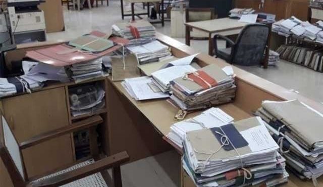 پنجاب کی بیورو کریسی میں بڑے پیمانے پر اکھاڑ پچھاڑ، 49 افسران کے تبادلے