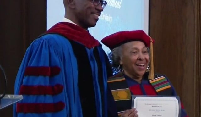 83 سالہ خاتون ہاورڈ سے گریجویشن کرنے والی معمر ترین طالبہ بن گئیں