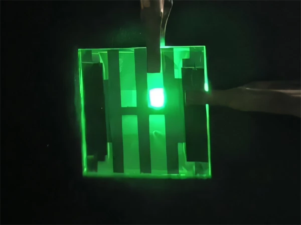 پتلی ایل ای ڈی