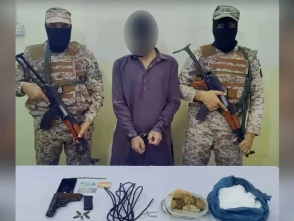 کراچی؛ رینجرز اور سی ٹی ڈی کی مشترکہ کارروائی، فتنۃ الخوارج کا انتہائی مطلوب دہشتگرد گرفتار